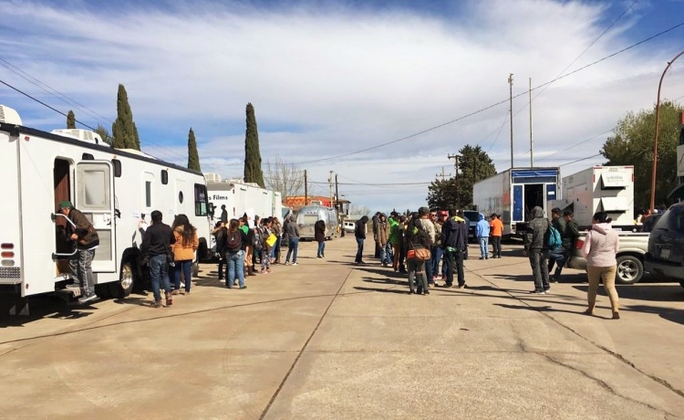 Graban serie Run Coyote Run en Cananea en su tercera temporada